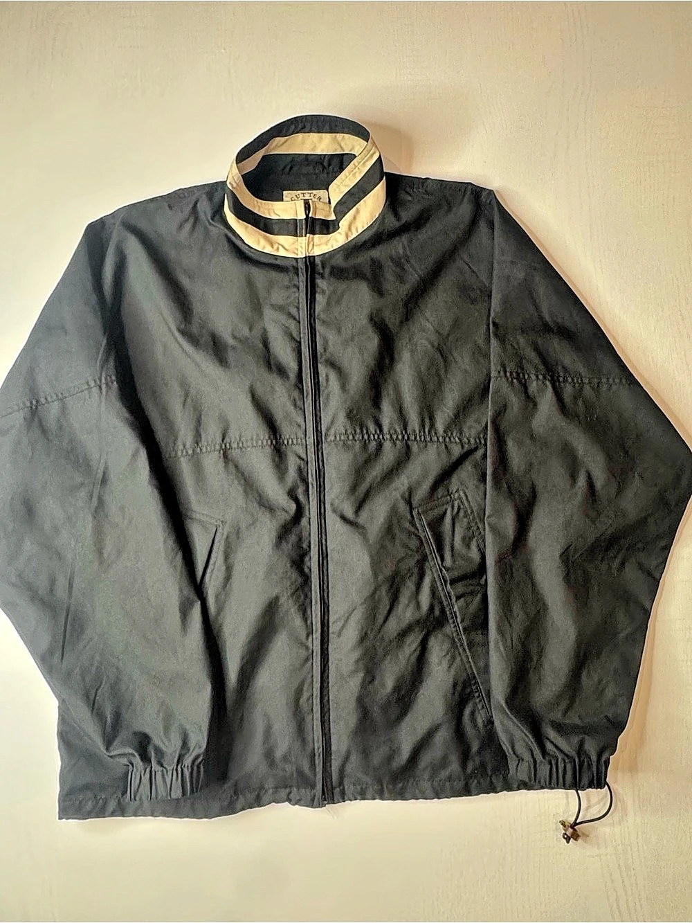 Vintage Cutter & Buck Men's Black Lightweight Jacket Size Medium
